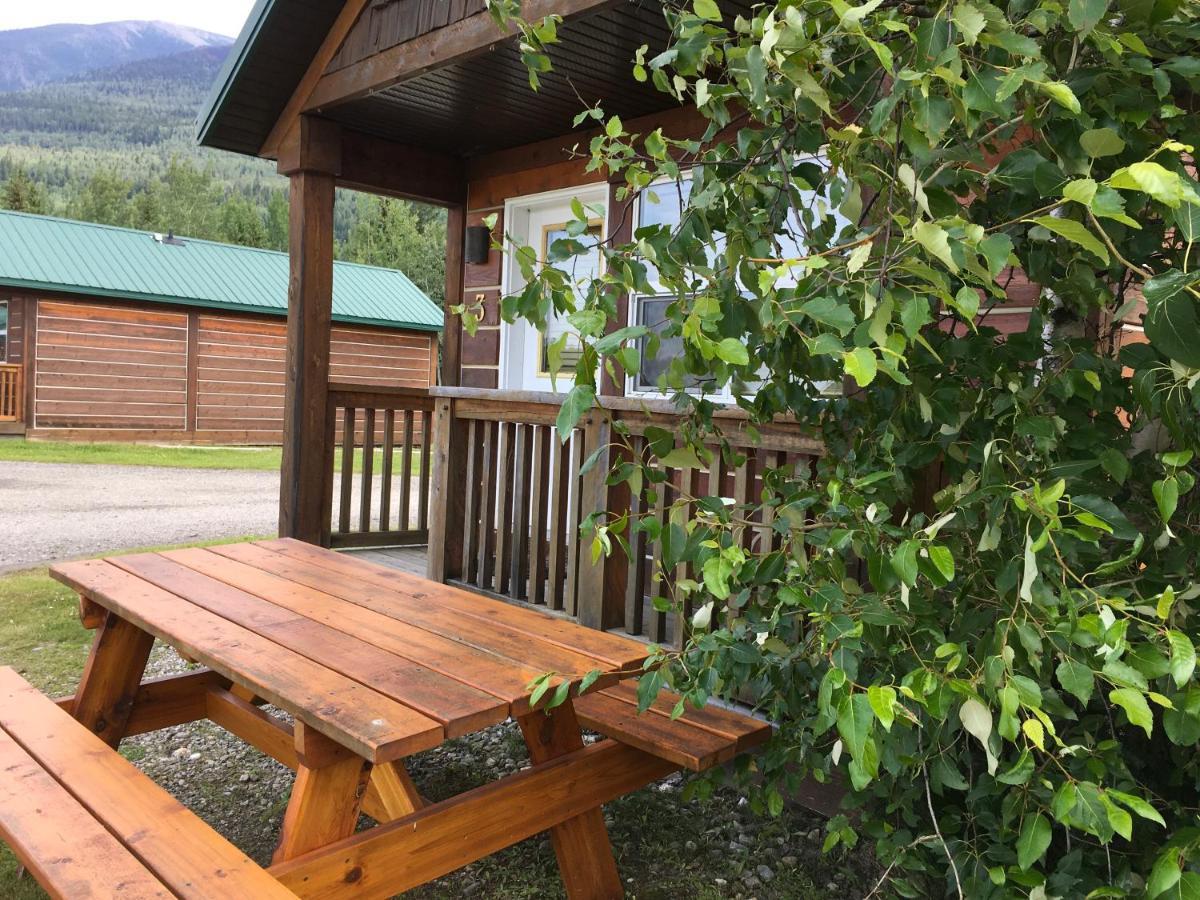 Beaver Creek Lodge And Cabins McBride Εξωτερικό φωτογραφία